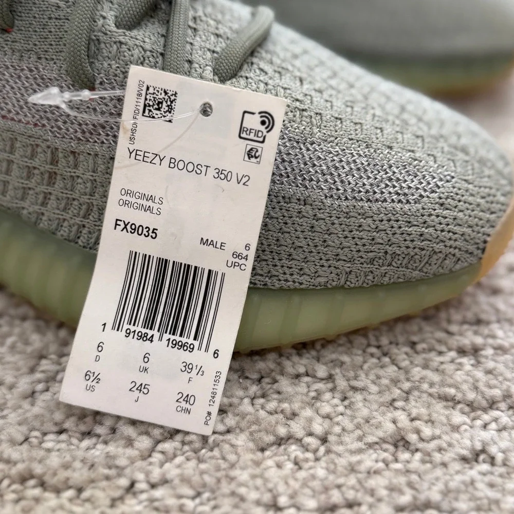 NWT Adidas Yeezy Boost 350 V2 Desert Sage FX9035 Women 7.5‎ Men 6.5